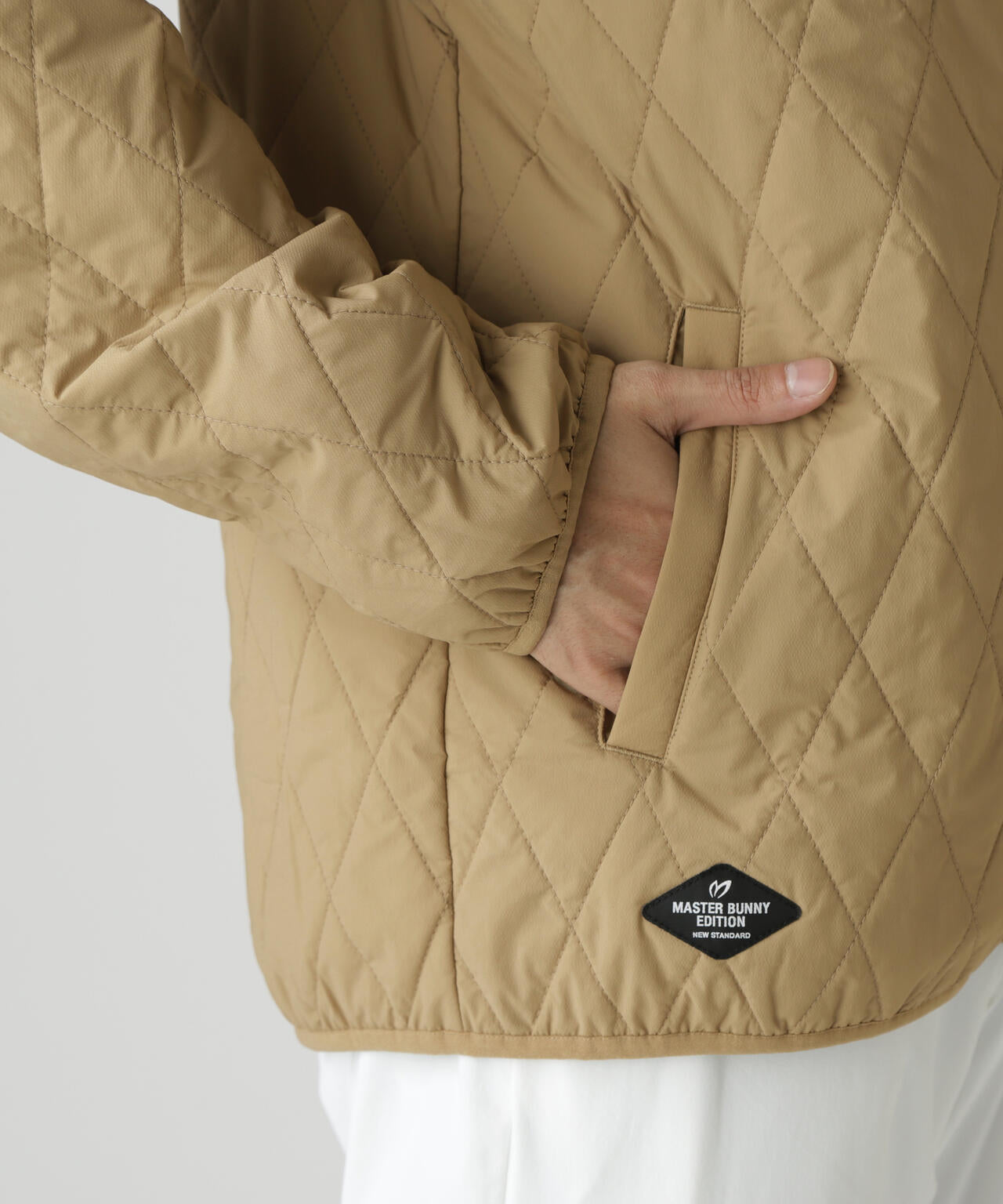 ナイロンタフタ中綿ジップアップブルゾン