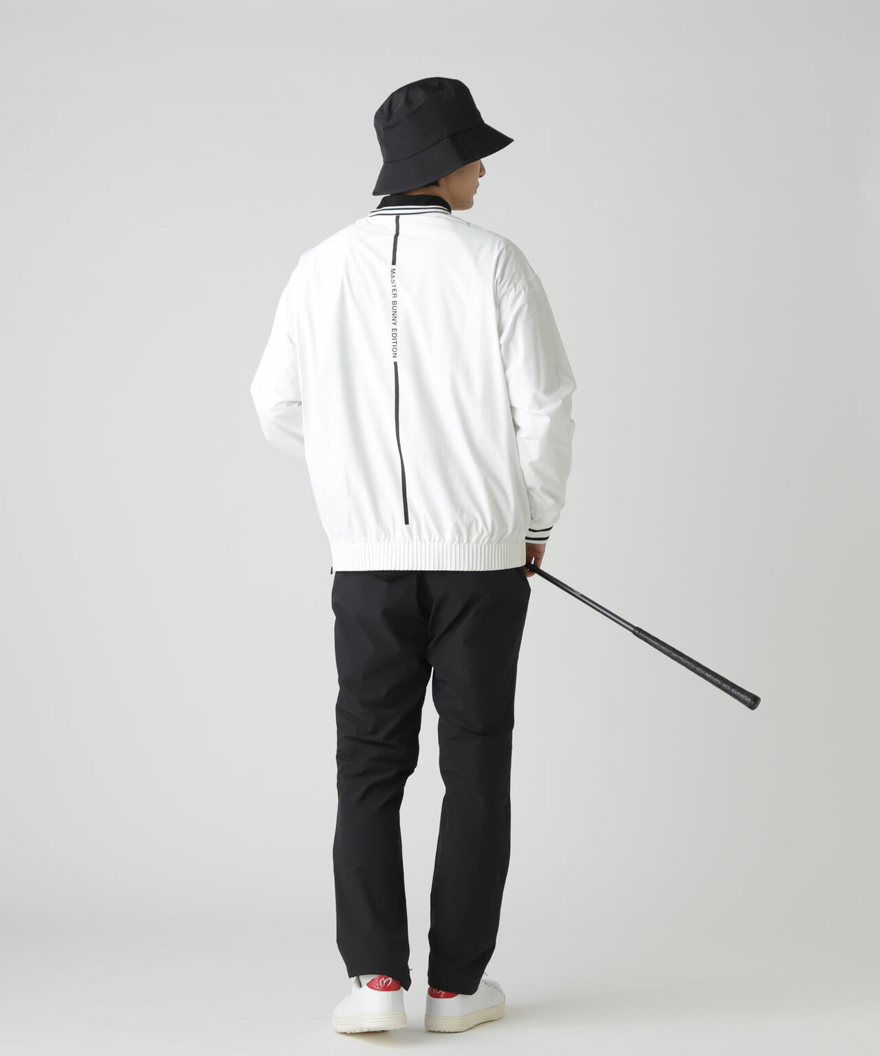 極美品★マスターバニーエディション クルーネック ナイロンニット 5(L) 黒 ナイロンストレッチクルーネックプルオーバー | MASTER BUNNY EDITION