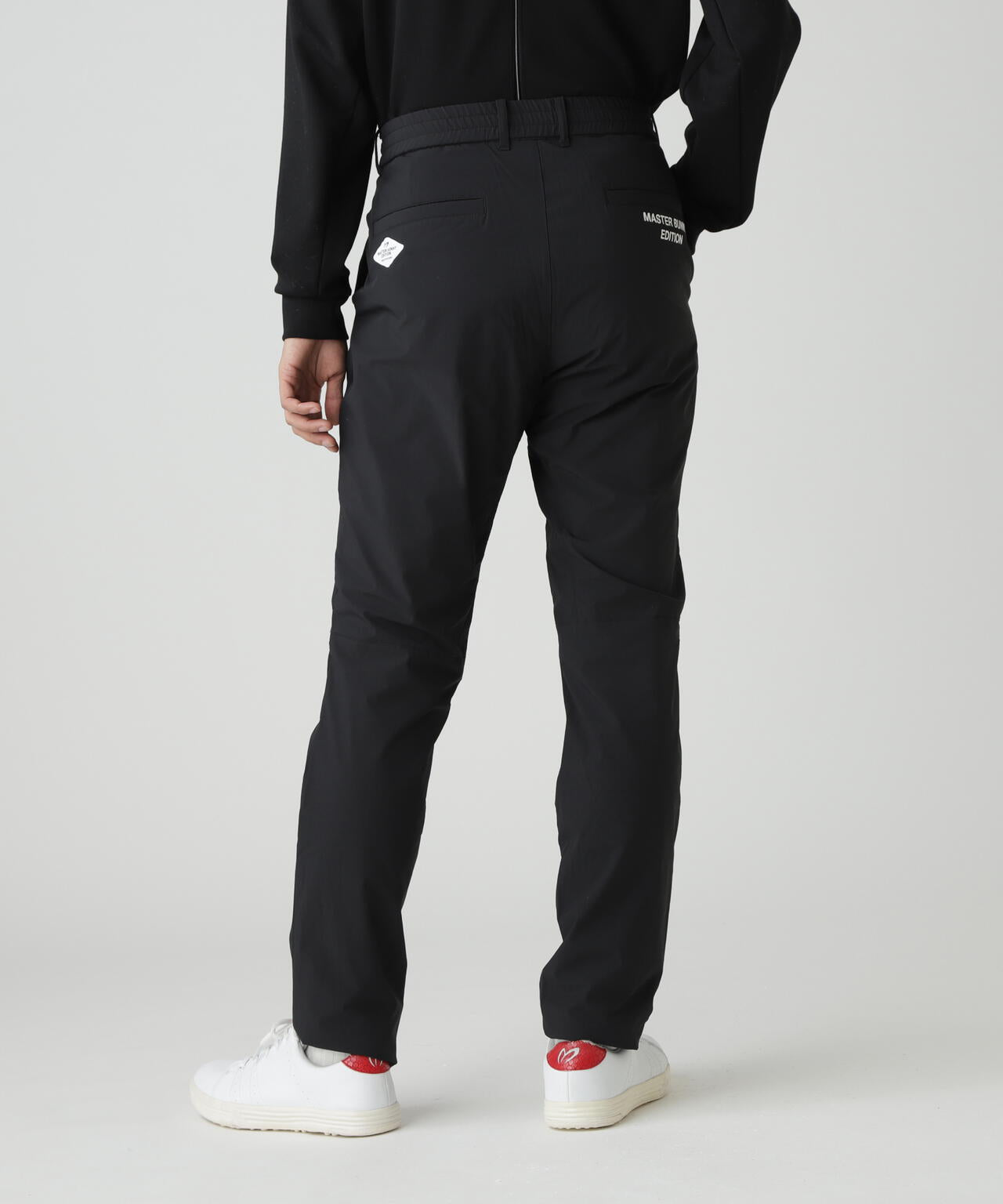 ナイロンストレッチパンツ