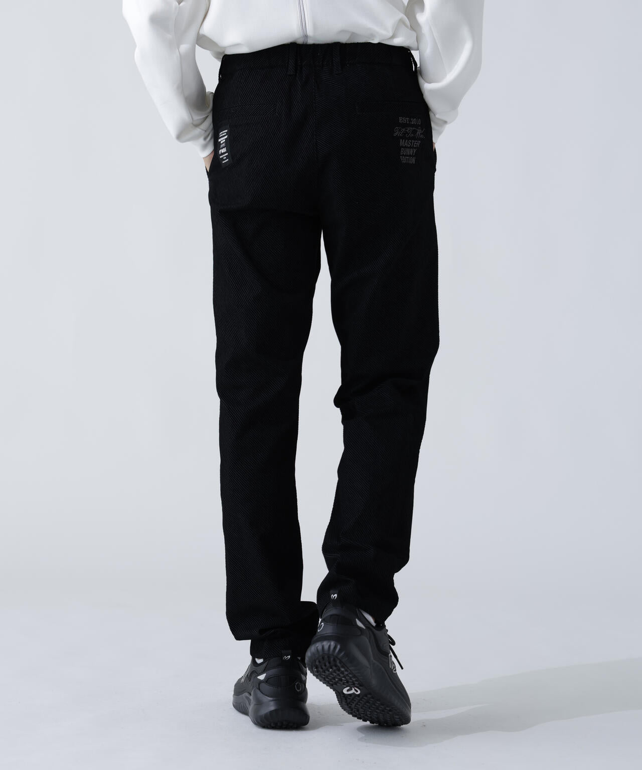 フロッキーパンツ | MASTER BUNNY EDITION（マスターバニー
