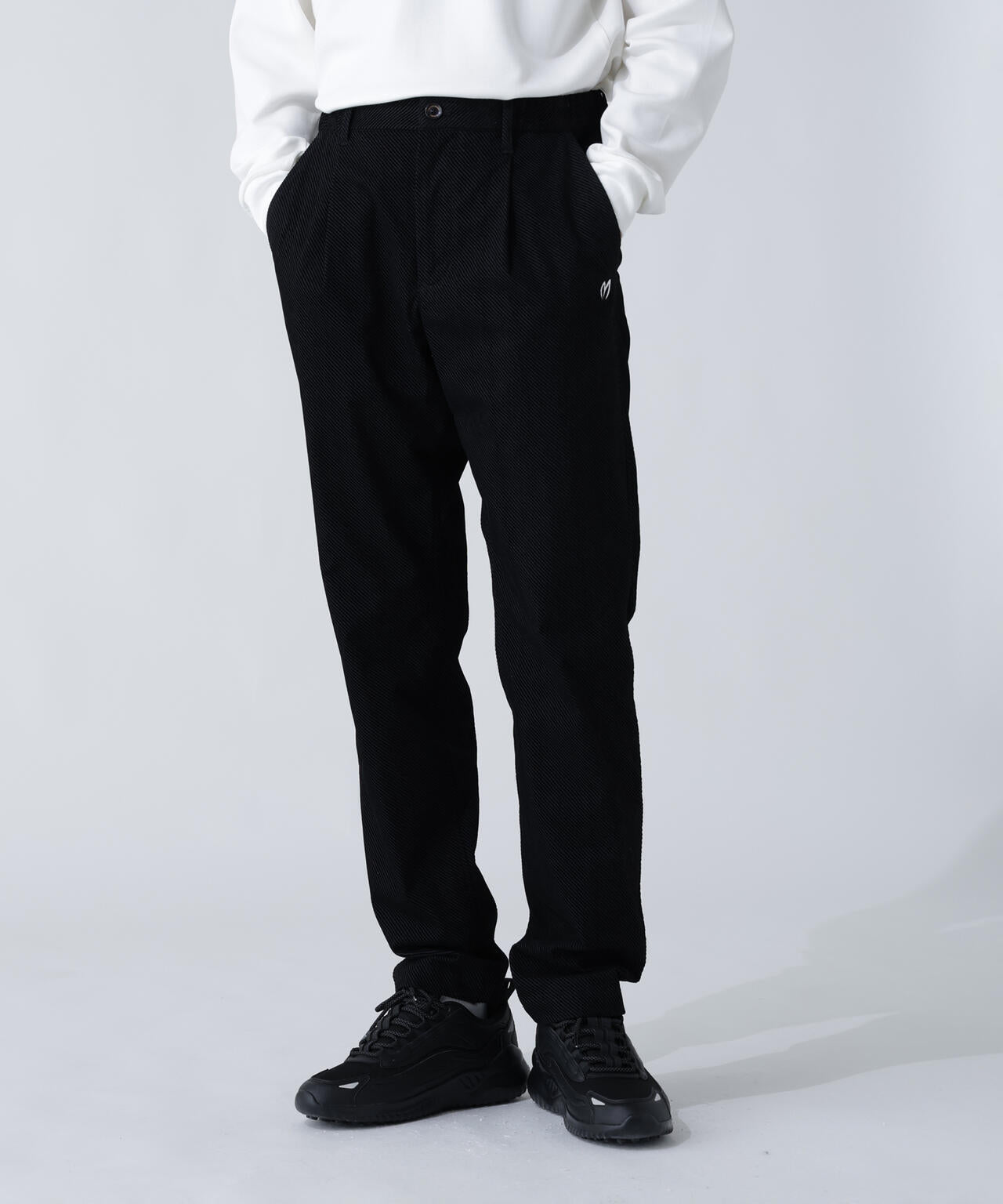 フロッキーパンツ | MASTER BUNNY EDITION（マスターバニー