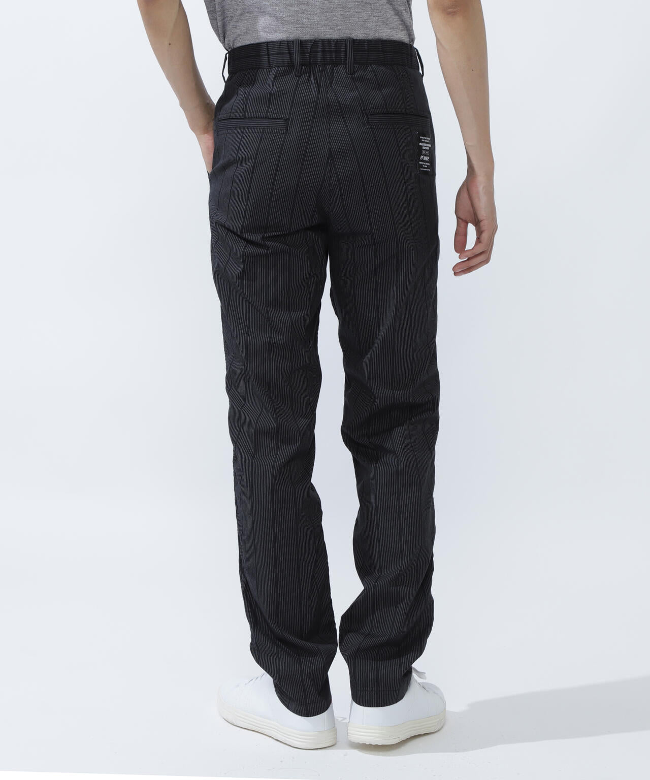 ピンストライプパンツ