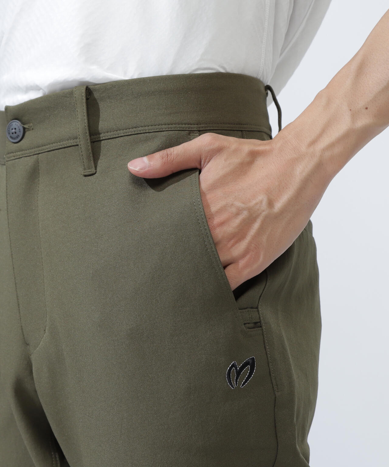 シワストレッチ撥水パンツ | MASTER BUNNY EDITION（マスター