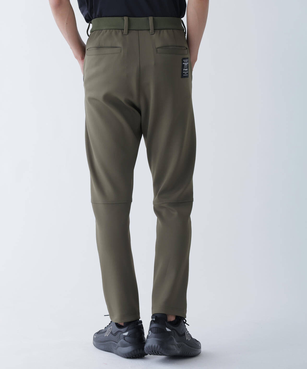 ナイロンダンボールパンツ