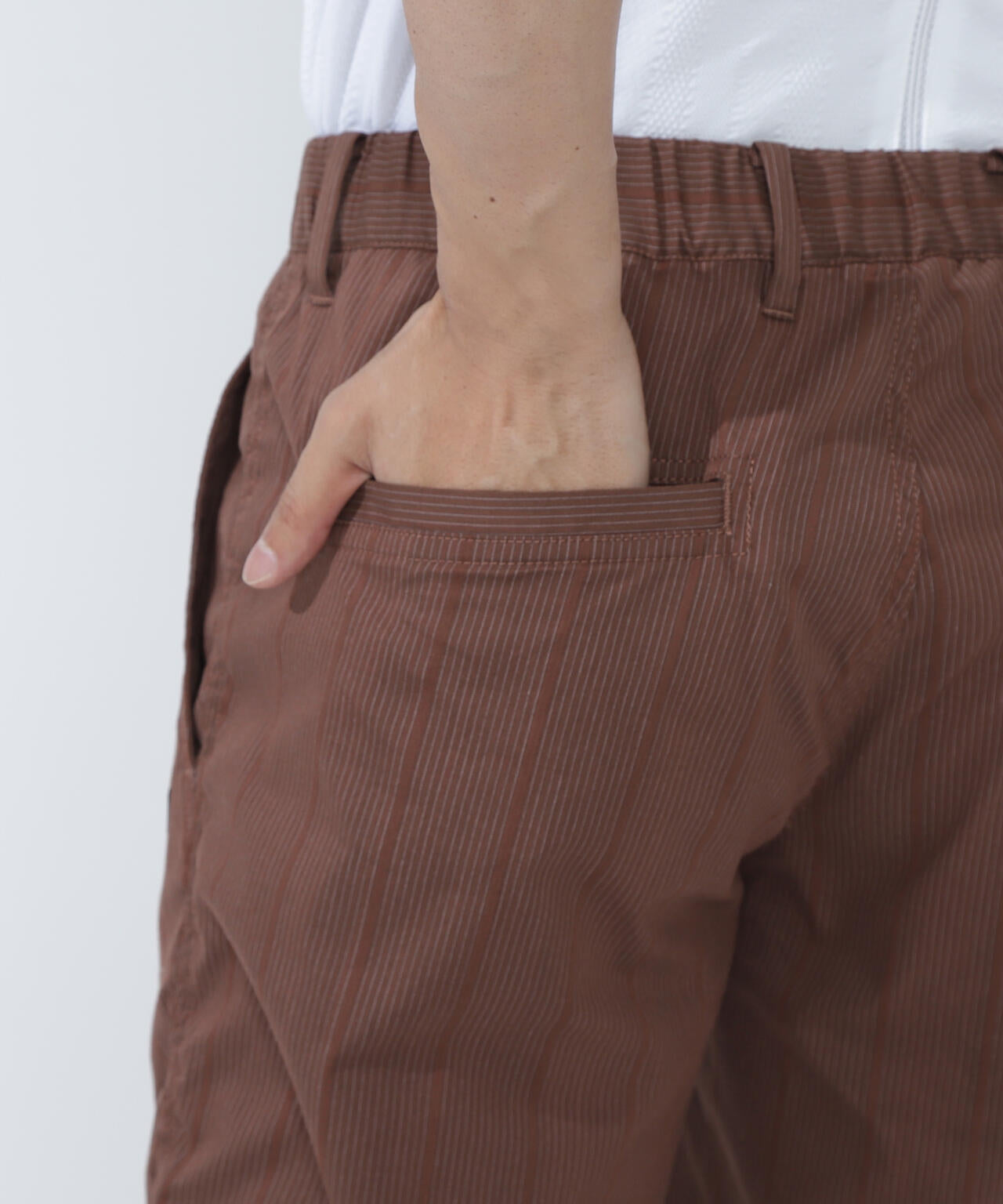 ピンストライプショートパンツ