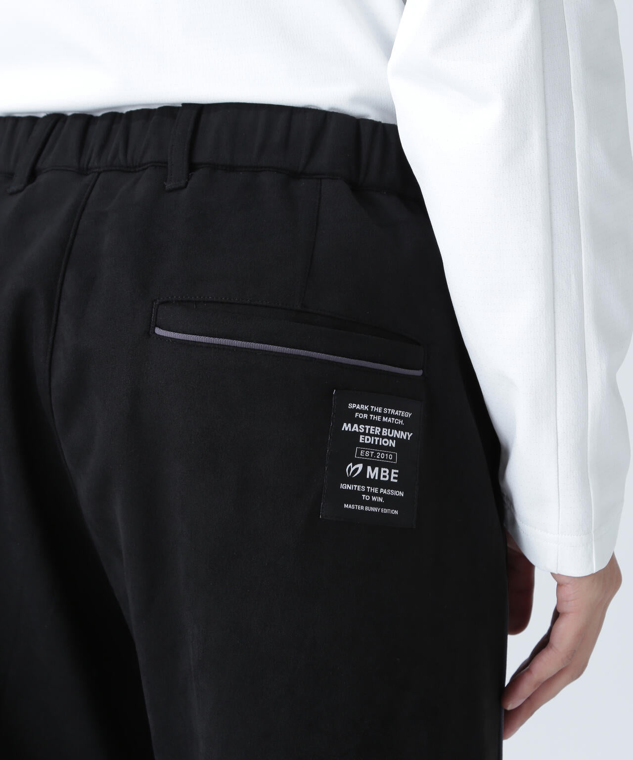 スウェードタッチスムースジョガーパンツ | MASTER BUNNY