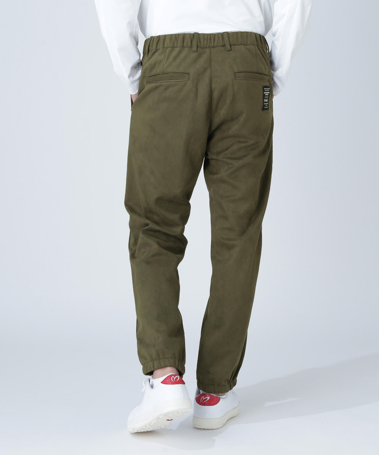 スウェードタッチスムースジョガーパンツ | MASTER BUNNY EDITION