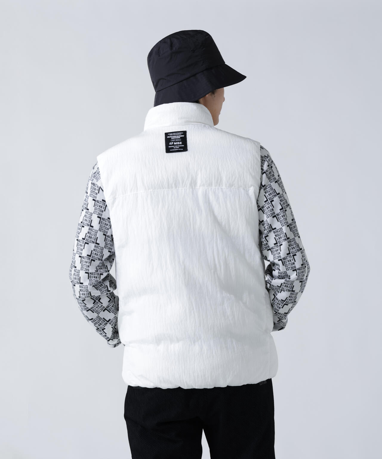 ナイロンリップ中綿フルジップベスト