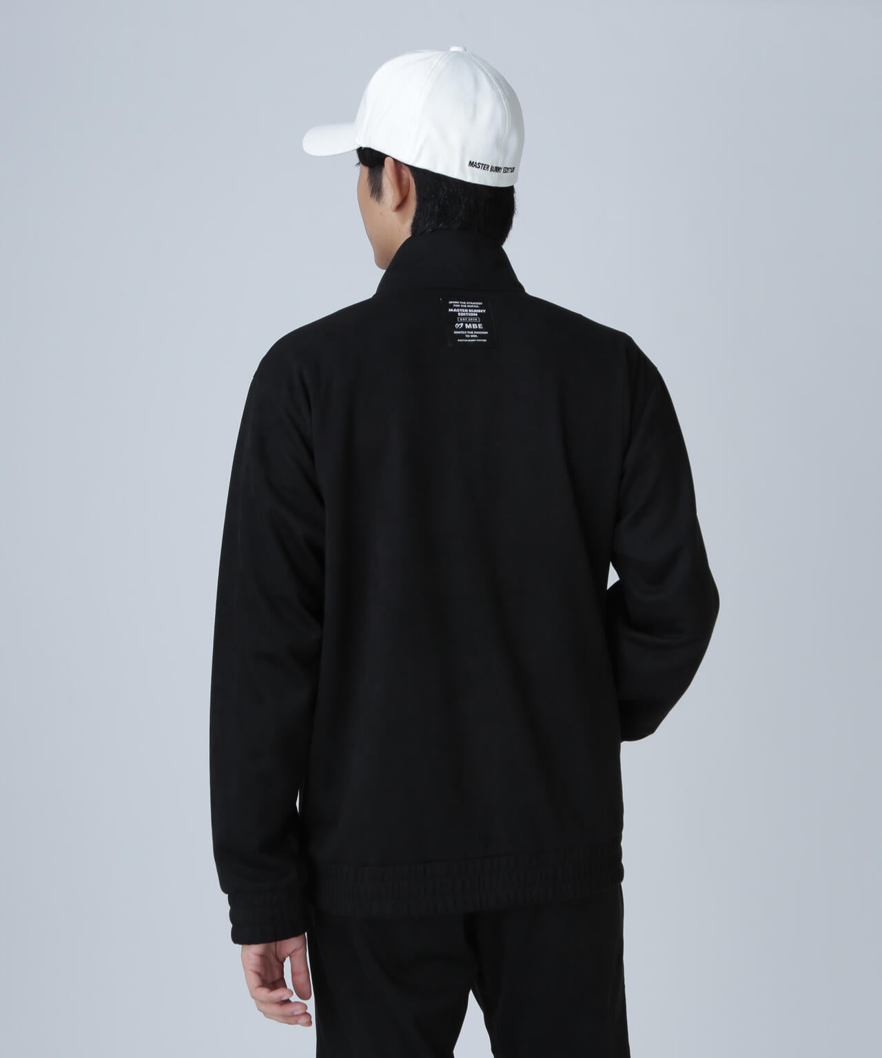 スウェードタッチスムースジャケット | MASTER BUNNY EDITION
