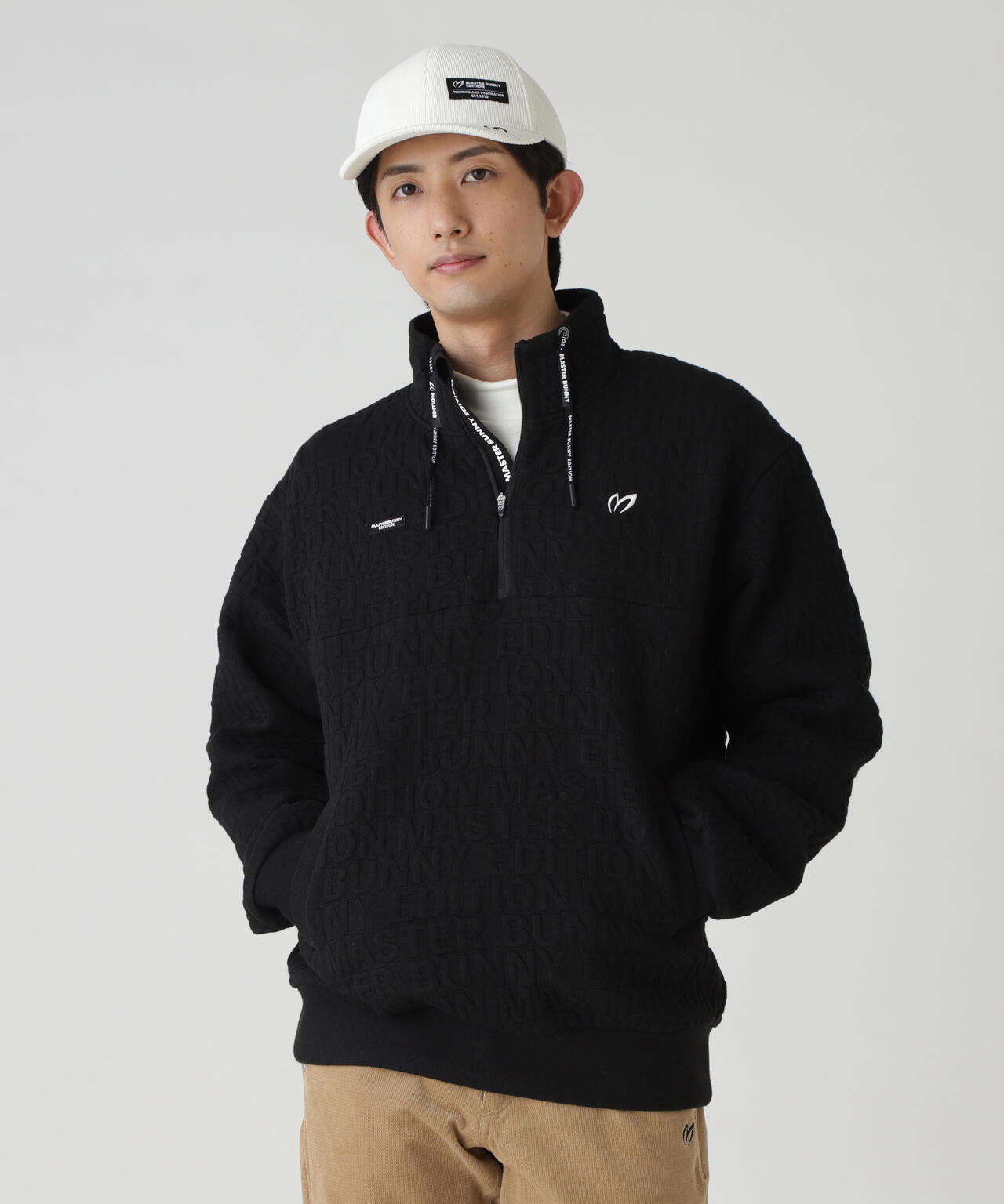 ロゴキルトジャガードハーフジップアップ | MASTER BUNNY EDITION