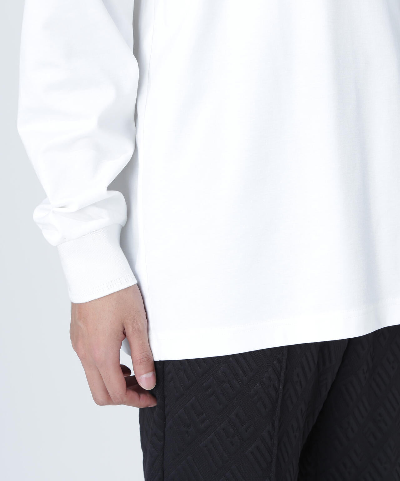 Moitie ロゴリボンオーバニー新品 b63125_2.jpg