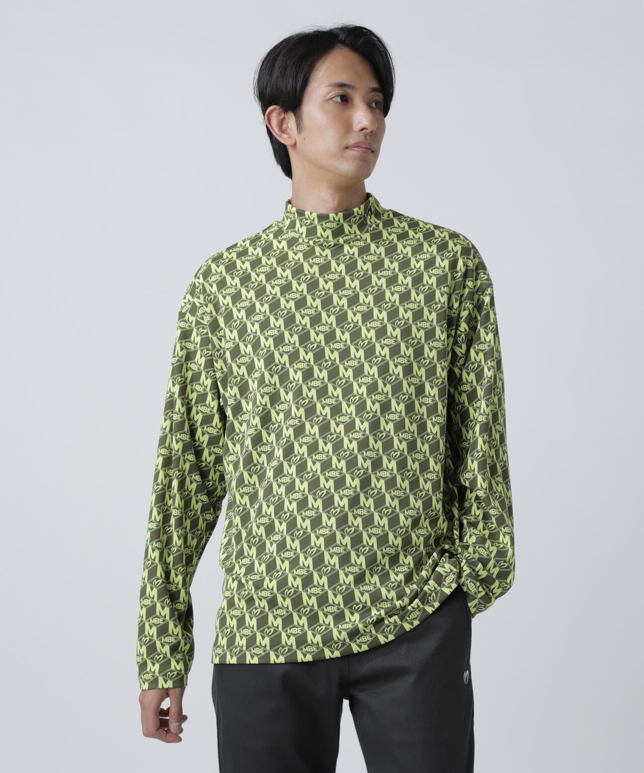 エコブルーMキューブジャガード長袖ハイネックカットソー