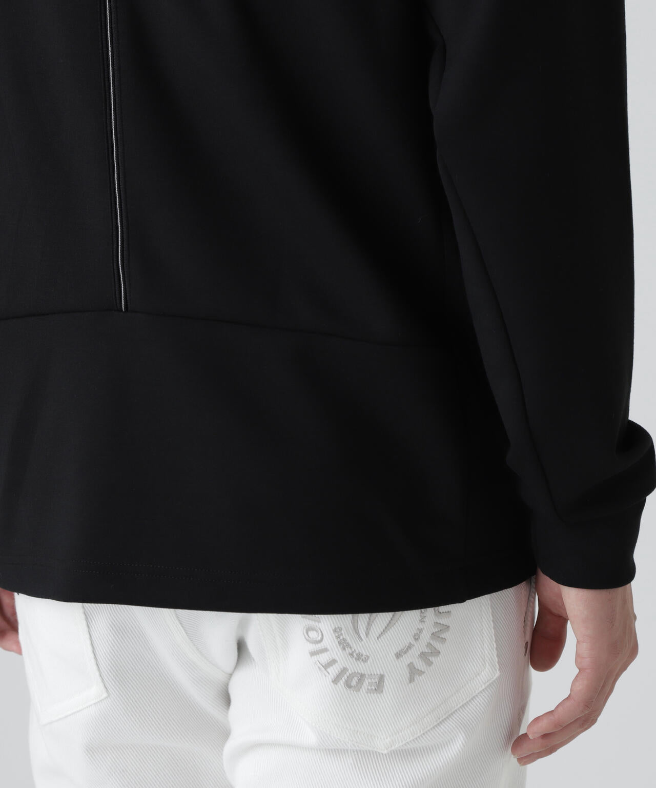 T/Rダンボール長袖ハイネックカットソー