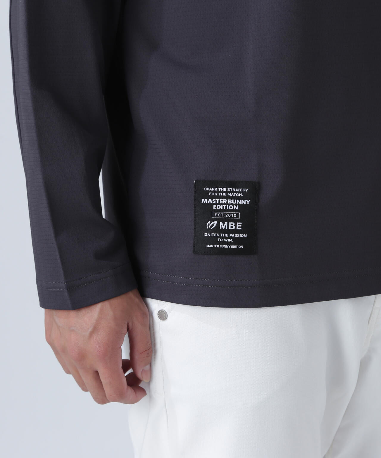 ドット長袖ハイネックカットソー