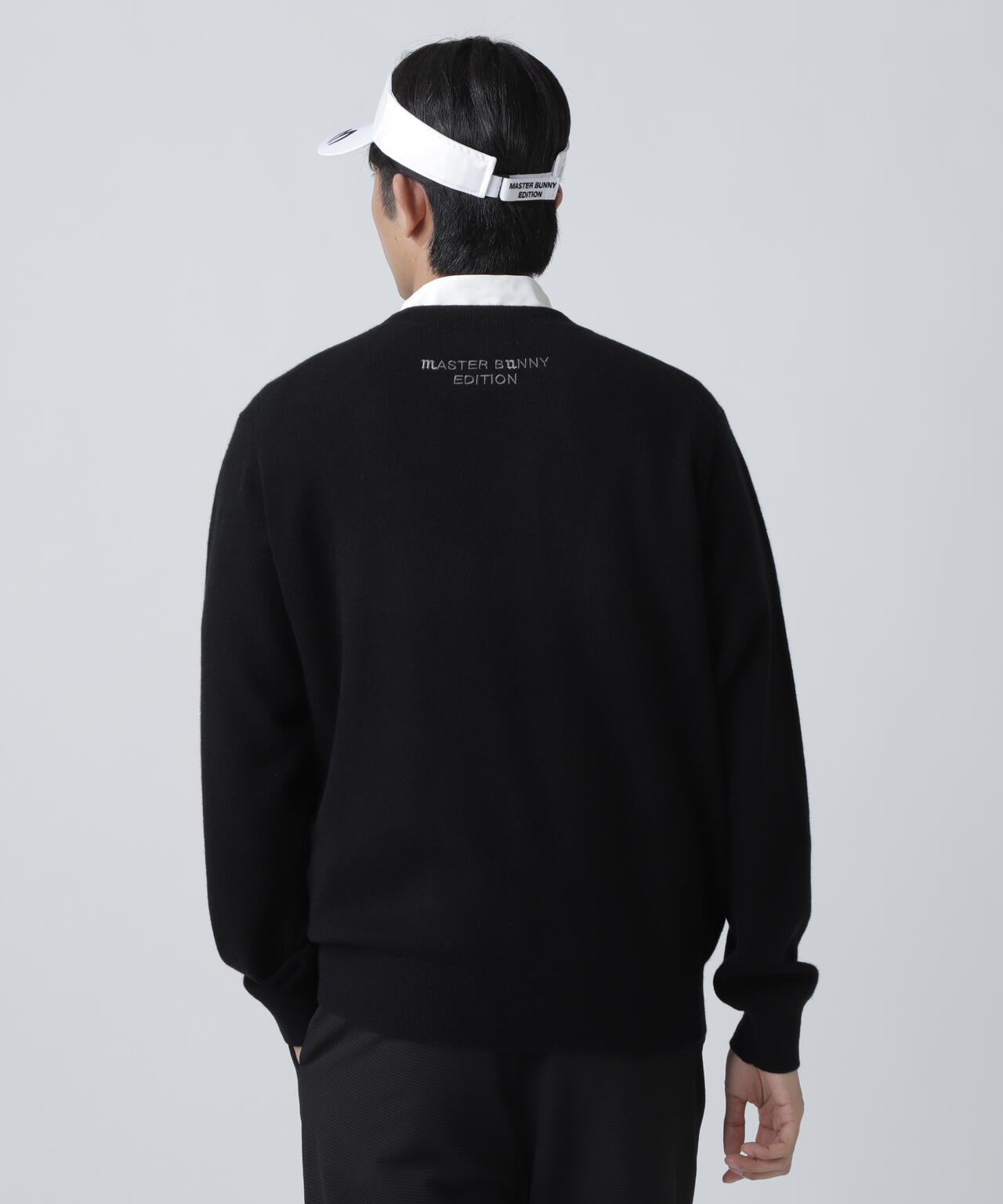 マスターバニーエディション カシミヤ クルーネック ＸL 上田桃子プロコラボカラーあり】カシミヤクルーネックニットプル