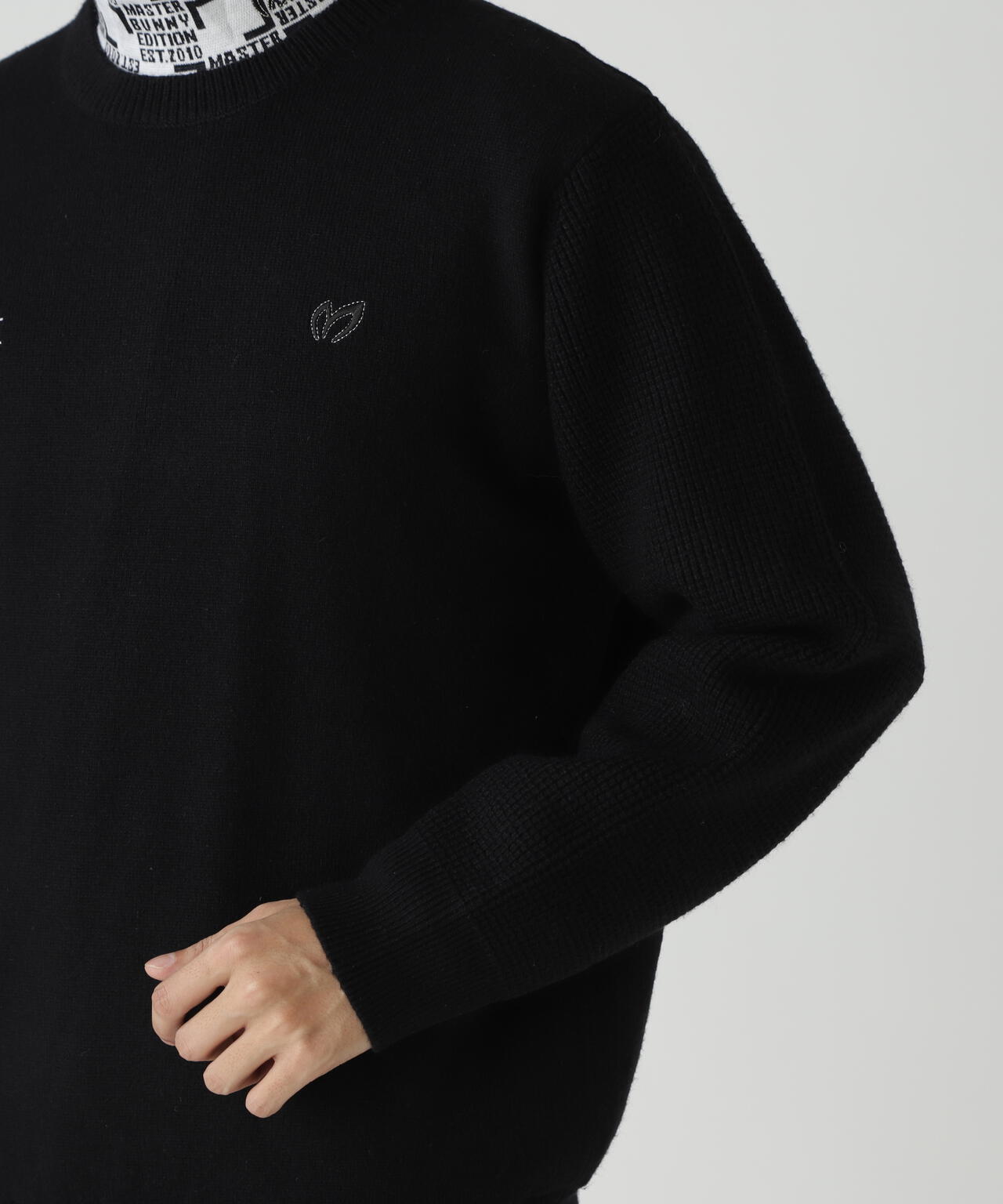 裏付きクルーネックニットプルオーバー