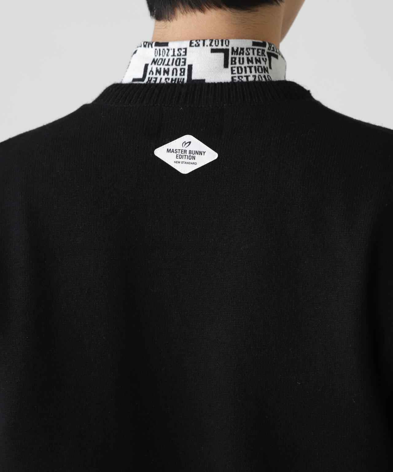 裏付きクルーネックニットプルオーバー | MASTER BUNNY EDITION