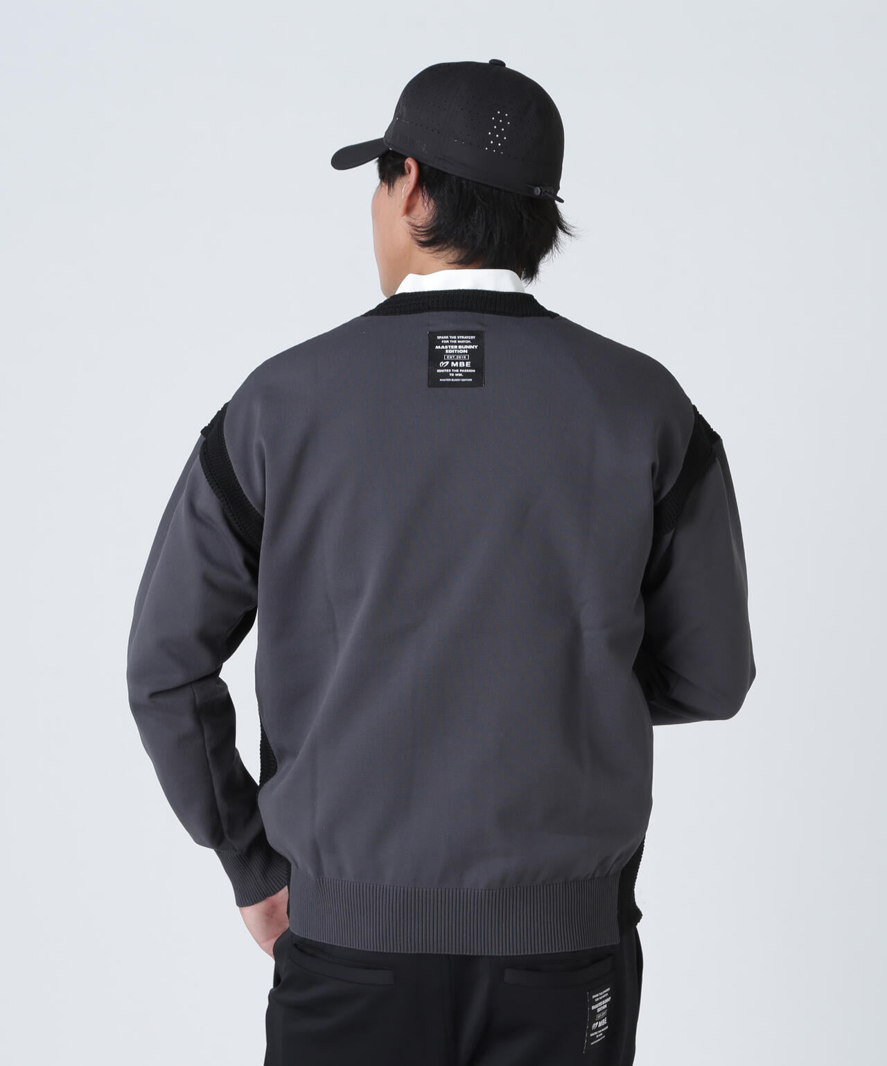 クルーネックニットプルオーバー | MASTER BUNNY EDITION（マスター