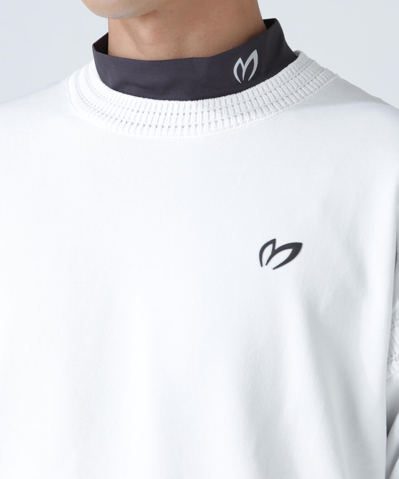 クルーネックニットプルオーバー | MASTER BUNNY EDITION（マスター