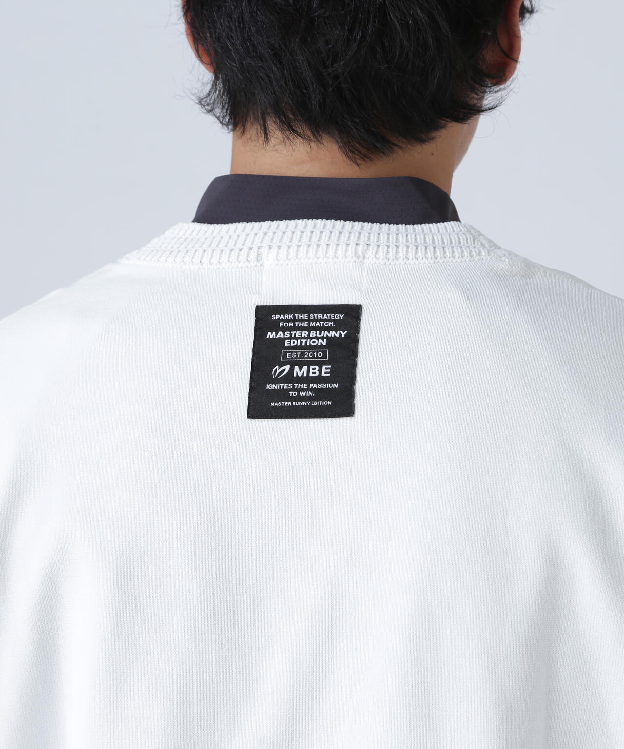 クルーネックニットプルオーバー | MASTER BUNNY EDITION（マスター