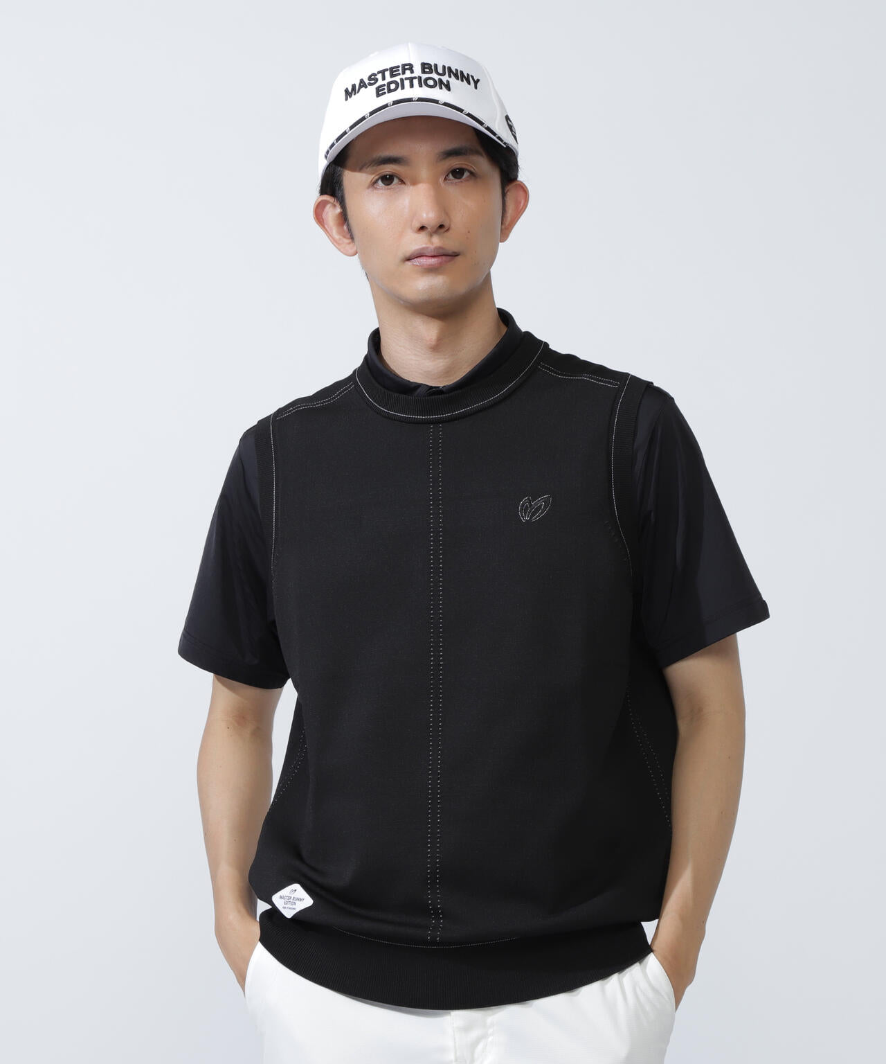 クルーネックニットベスト