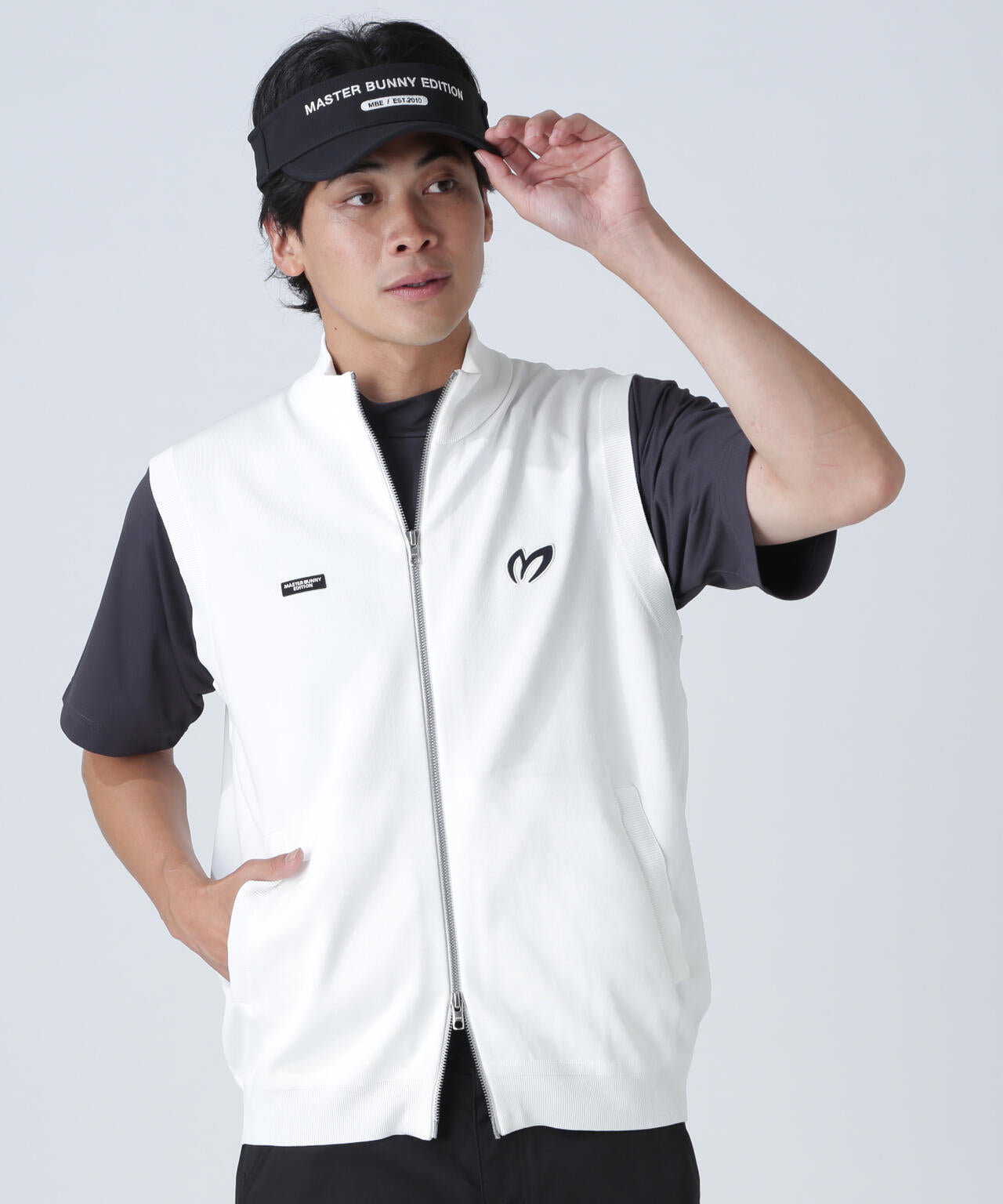 フルジップアップニットベスト