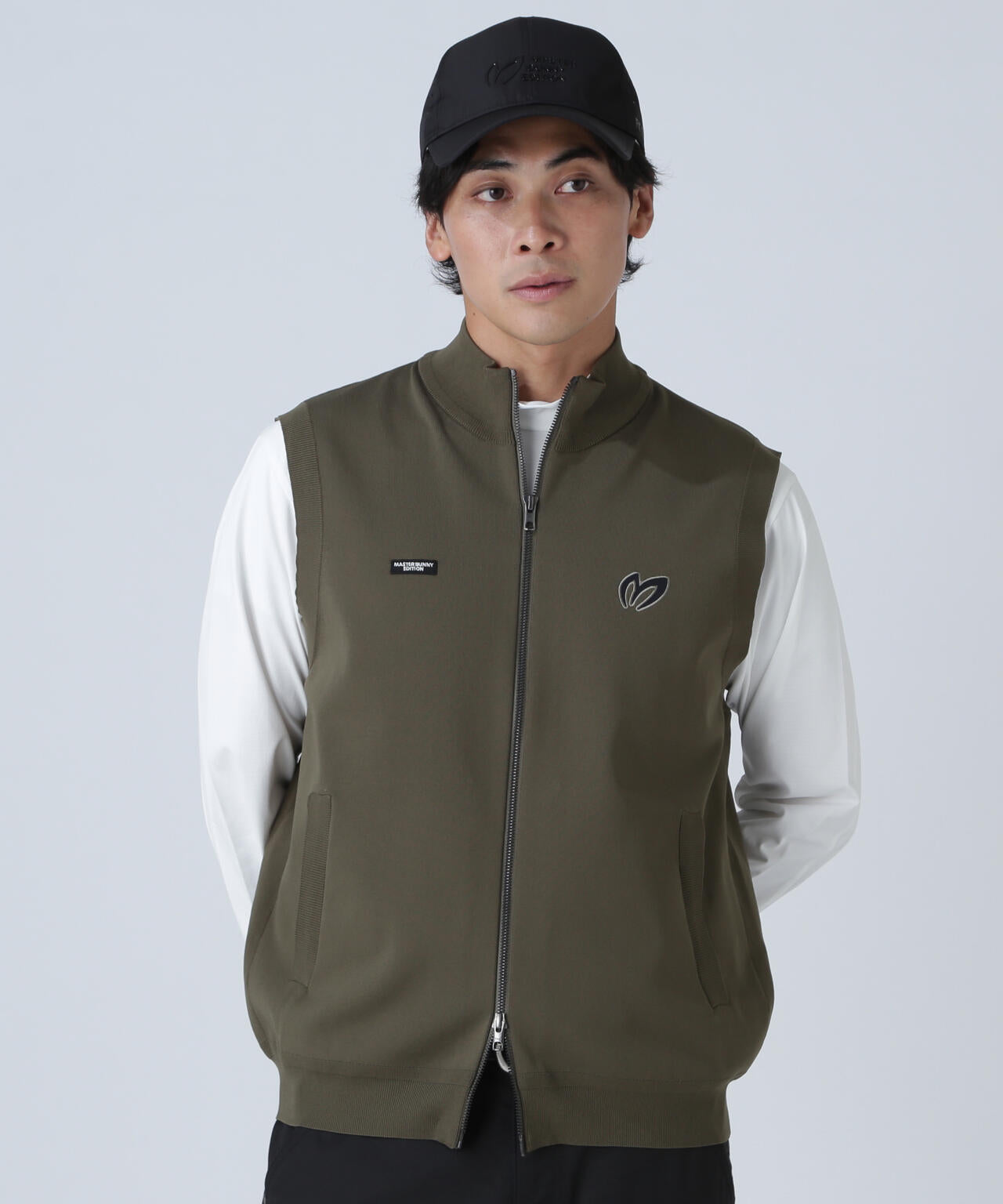 フルジップアップニットベスト