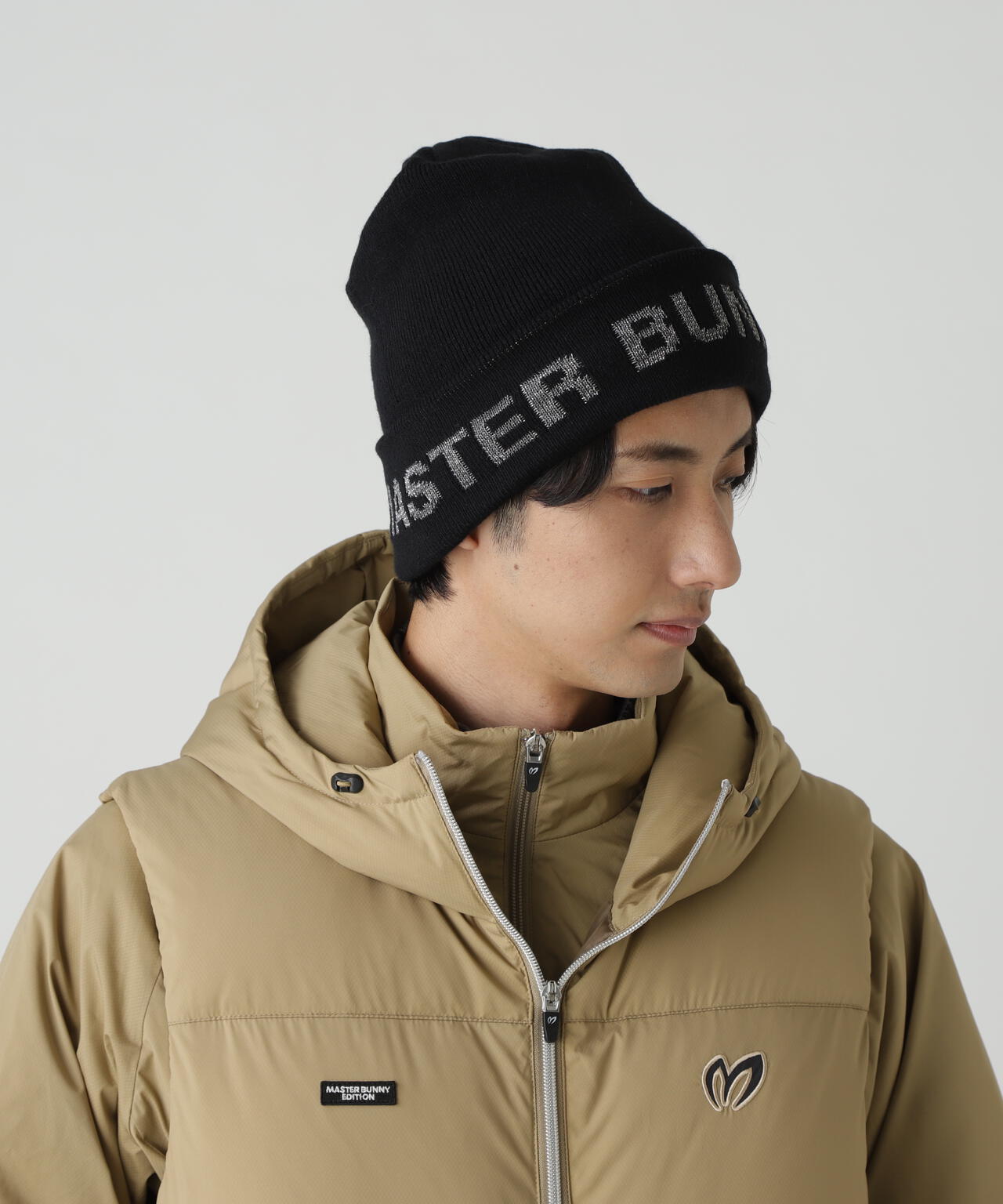 ロゴジャガードニットキャップ (UNISEX)