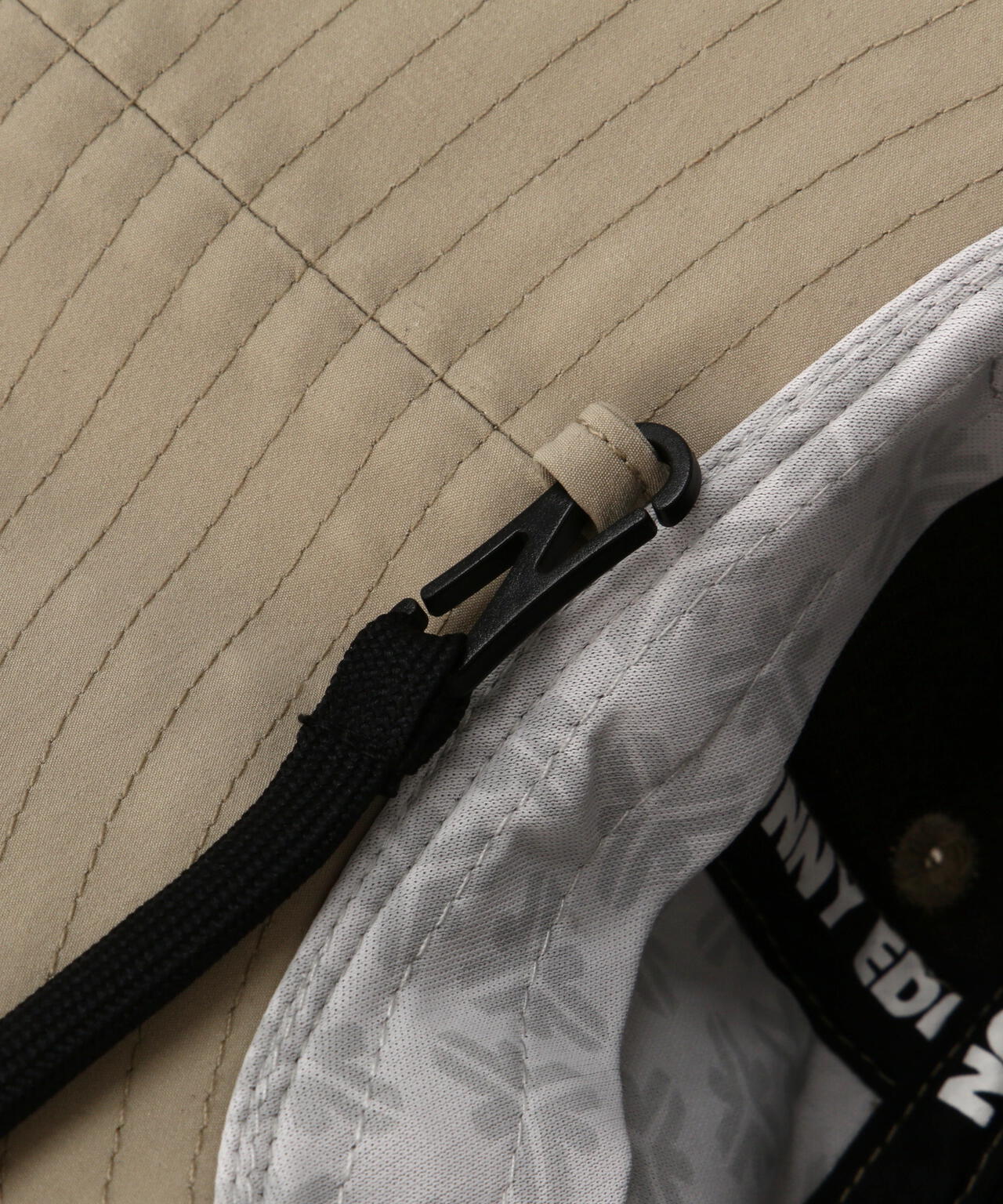 〈新品タグ付き〉 氷撃ツバ広ハット　フリーサイズ 氷撃ツバ広ハット (UNISEX) | MASTER BUNNY EDITION（マスターバニー