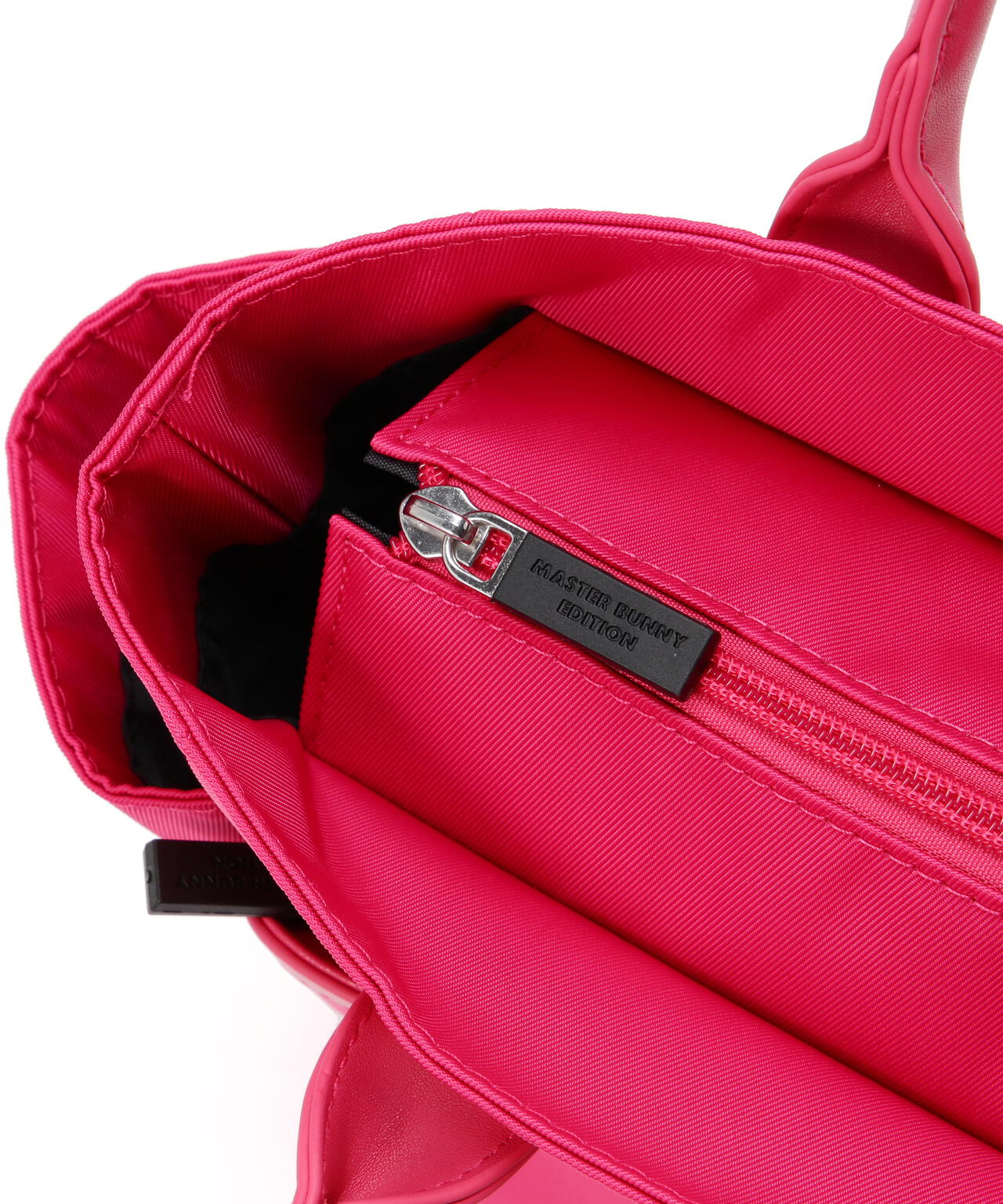 Peツイル カートバッグ (UNISEX) | MASTER BUNNY EDITION