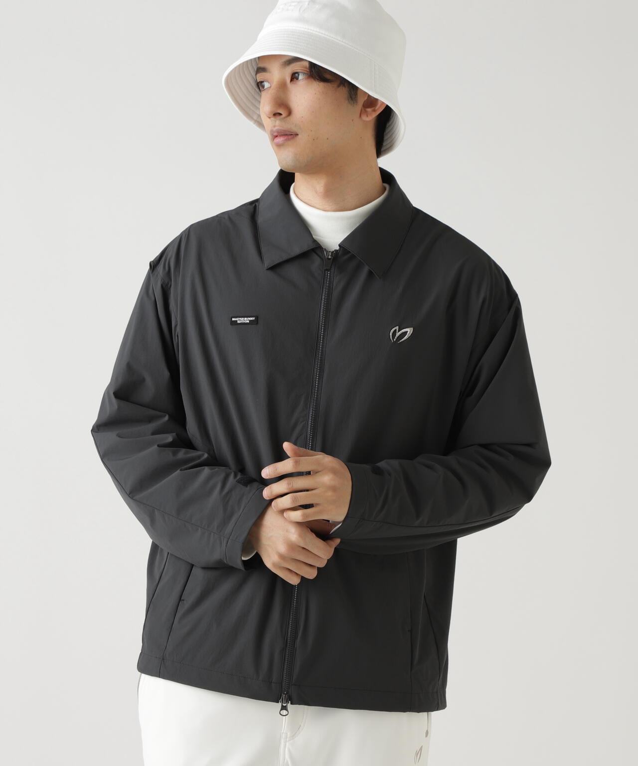 カジナイロンストレッチジップジャケット