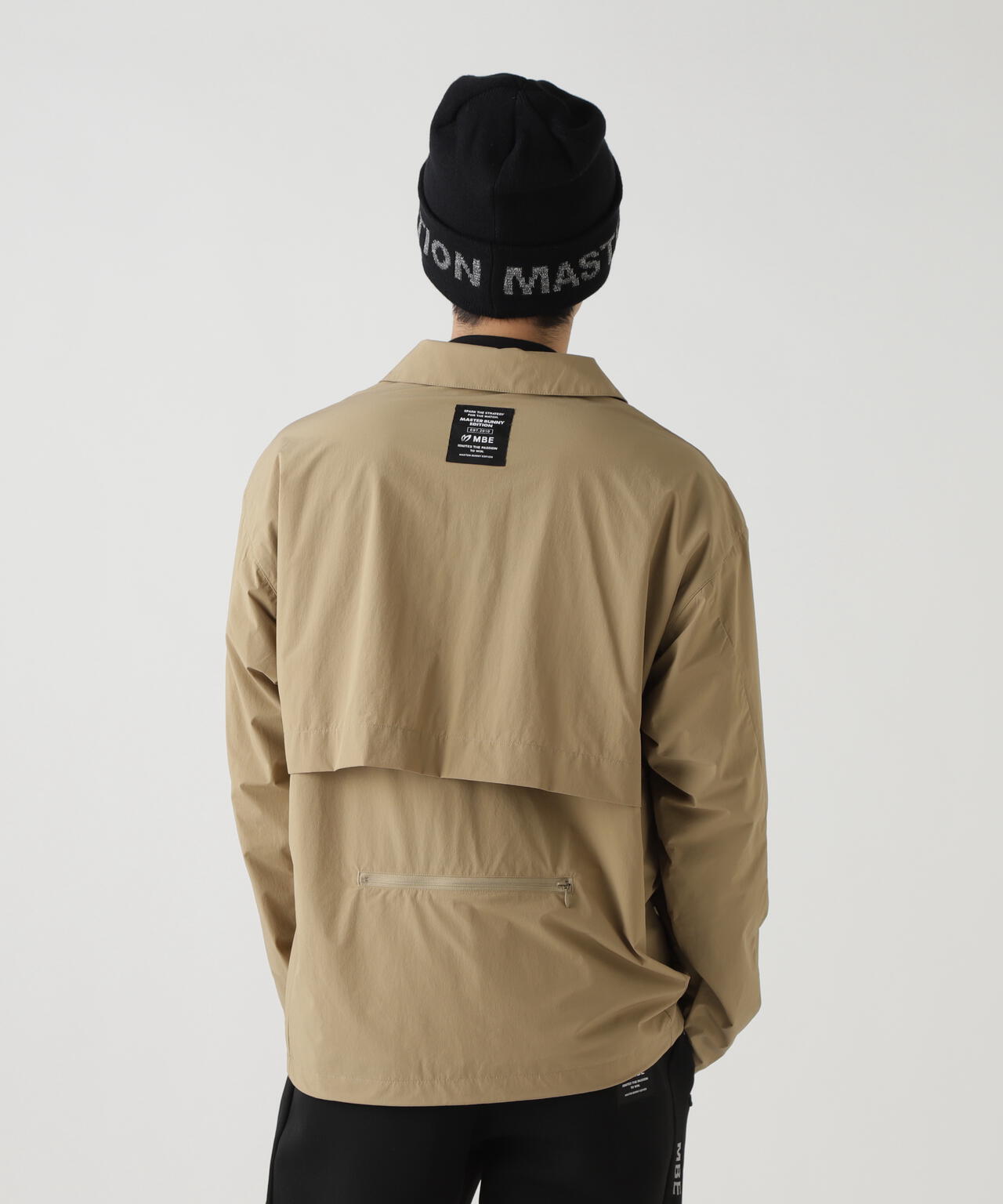 カジナイロンストレッチジップジャケット