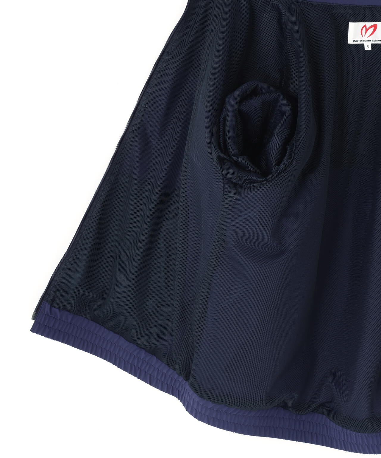 ナイロンストレッチブルゾン