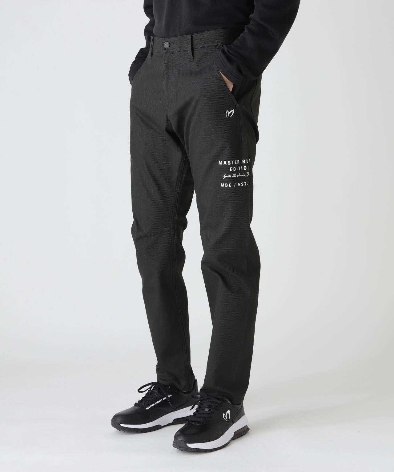 美品！マスターバニーエディション　半袖　ゴルフウェア　ブラック　サイズ4 MASTER BUNNY EDITION（マスターバニーエディション） 【NEW】マスター