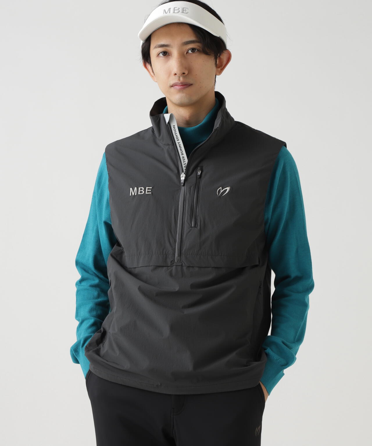 カジナイロンストレッチハーフジップアップベスト