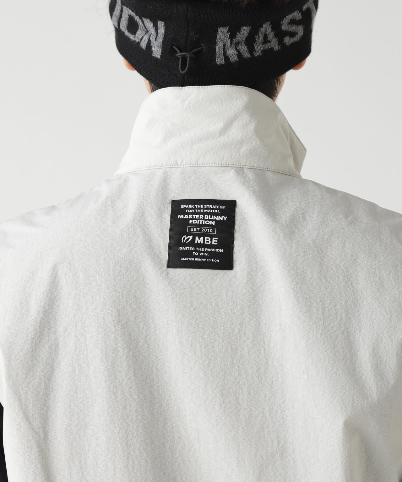 カジナイロンストレッチハーフジップアップベスト