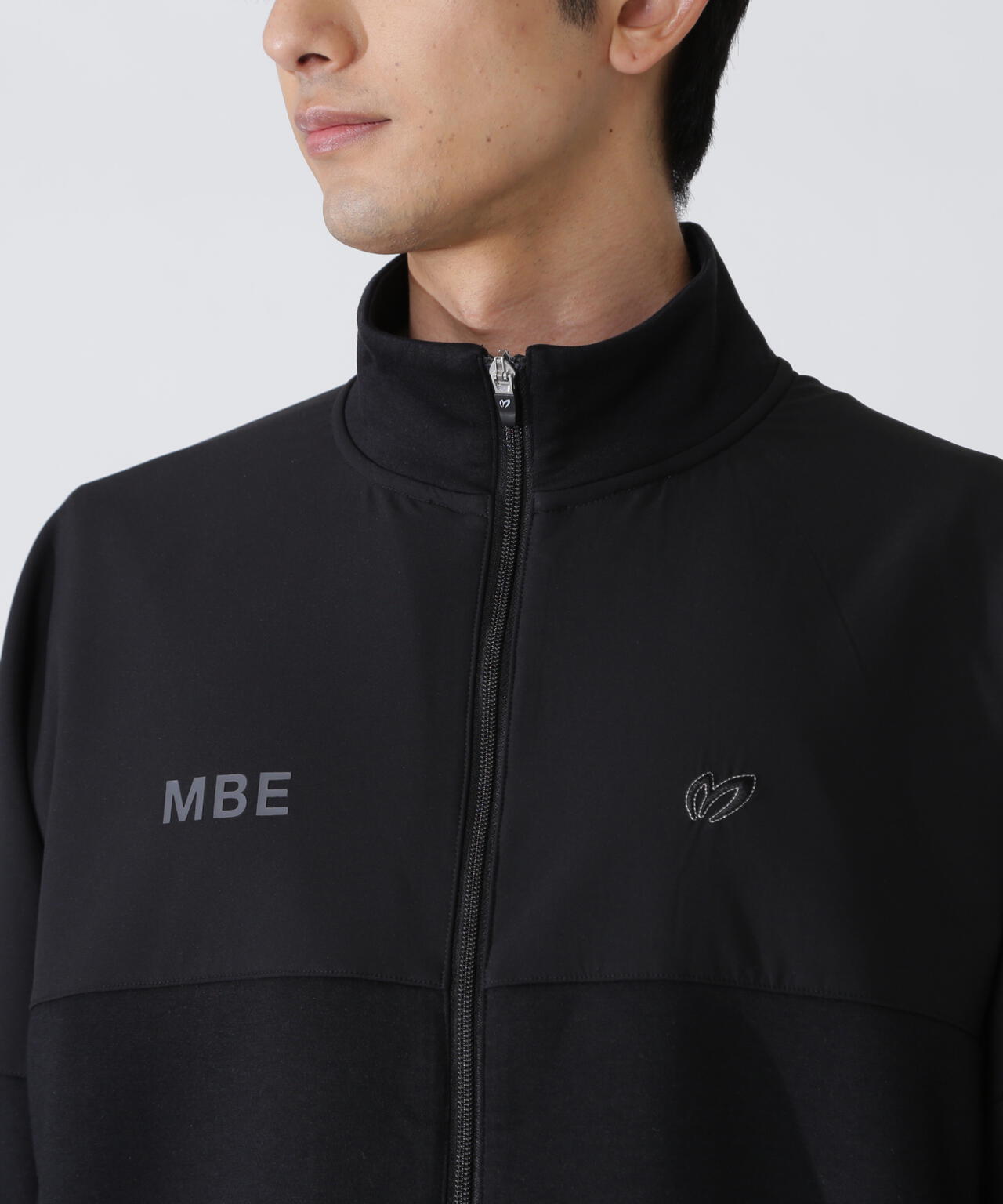 TRダンボールジップアップブルゾン | MASTER BUNNY EDITION（マスター