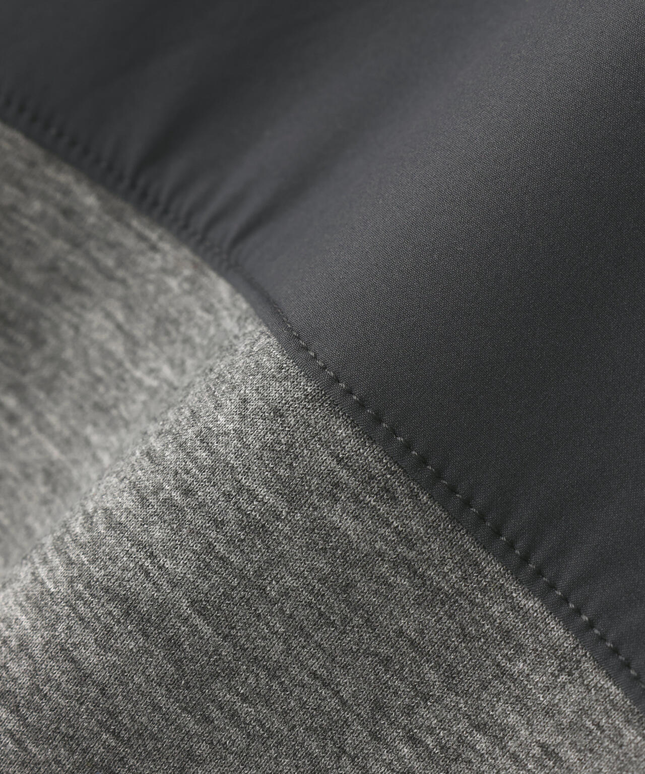 TRダンボールジップアップブルゾン | MASTER BUNNY EDITION（マスター