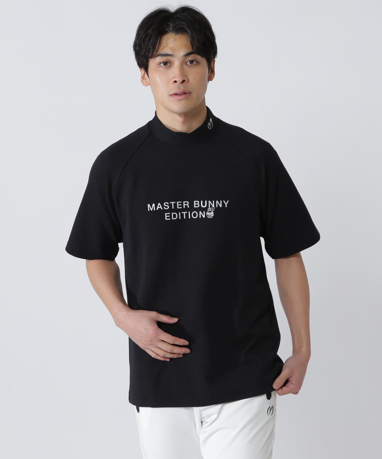 【SWAGGY BUNNY】ナイロンスムース半袖ハイネックカットソー