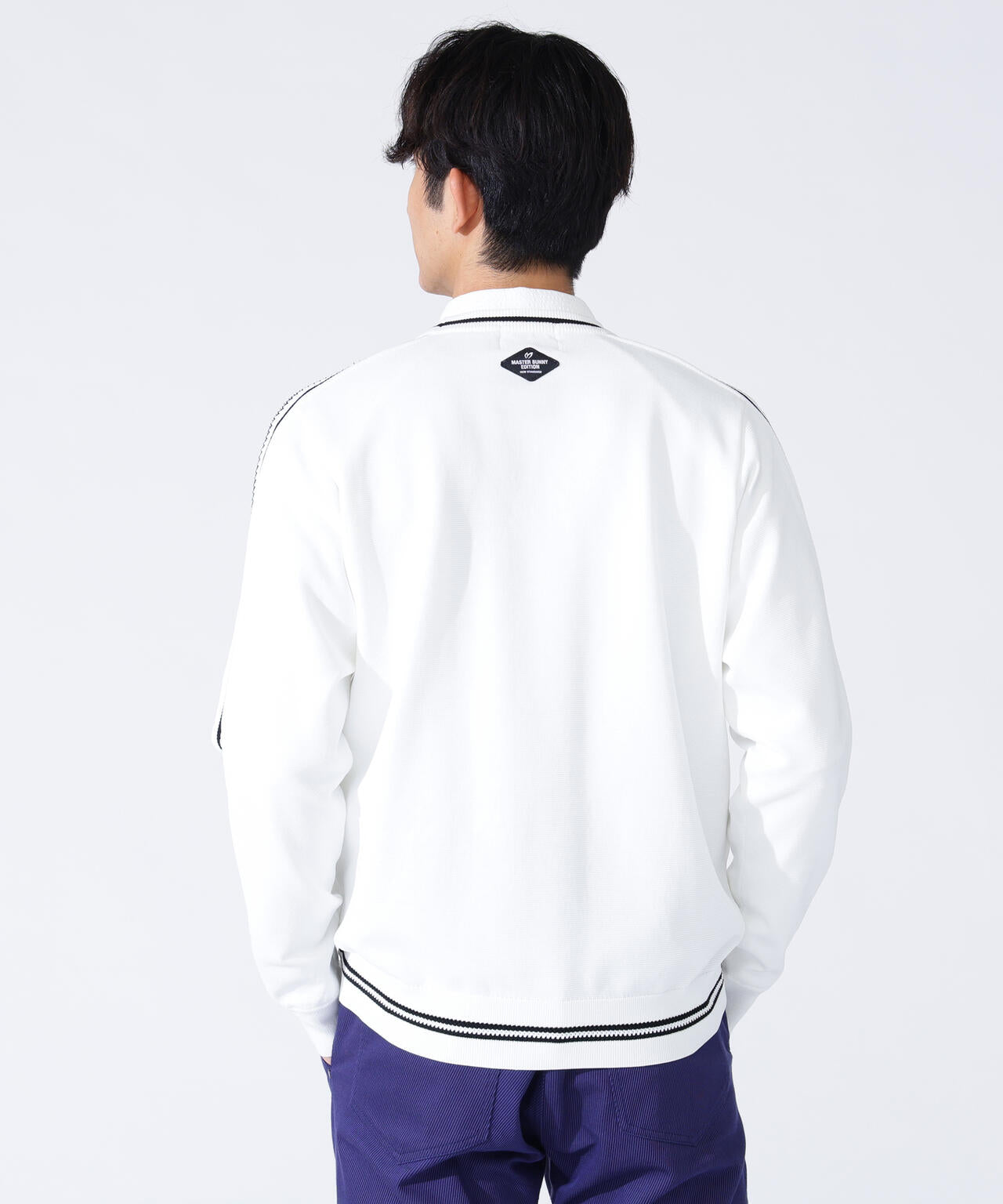 クルーネックニットプルオーバー | MASTER BUNNY EDITION（マスター