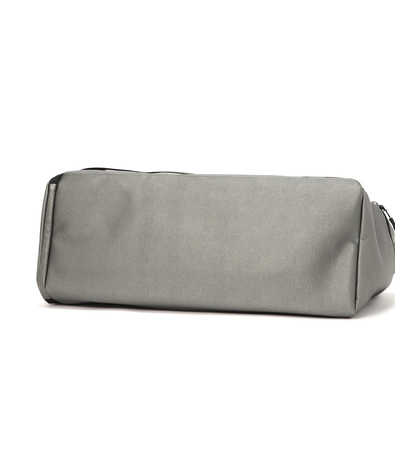 テープ使いボストンバッグ (UNISEX)