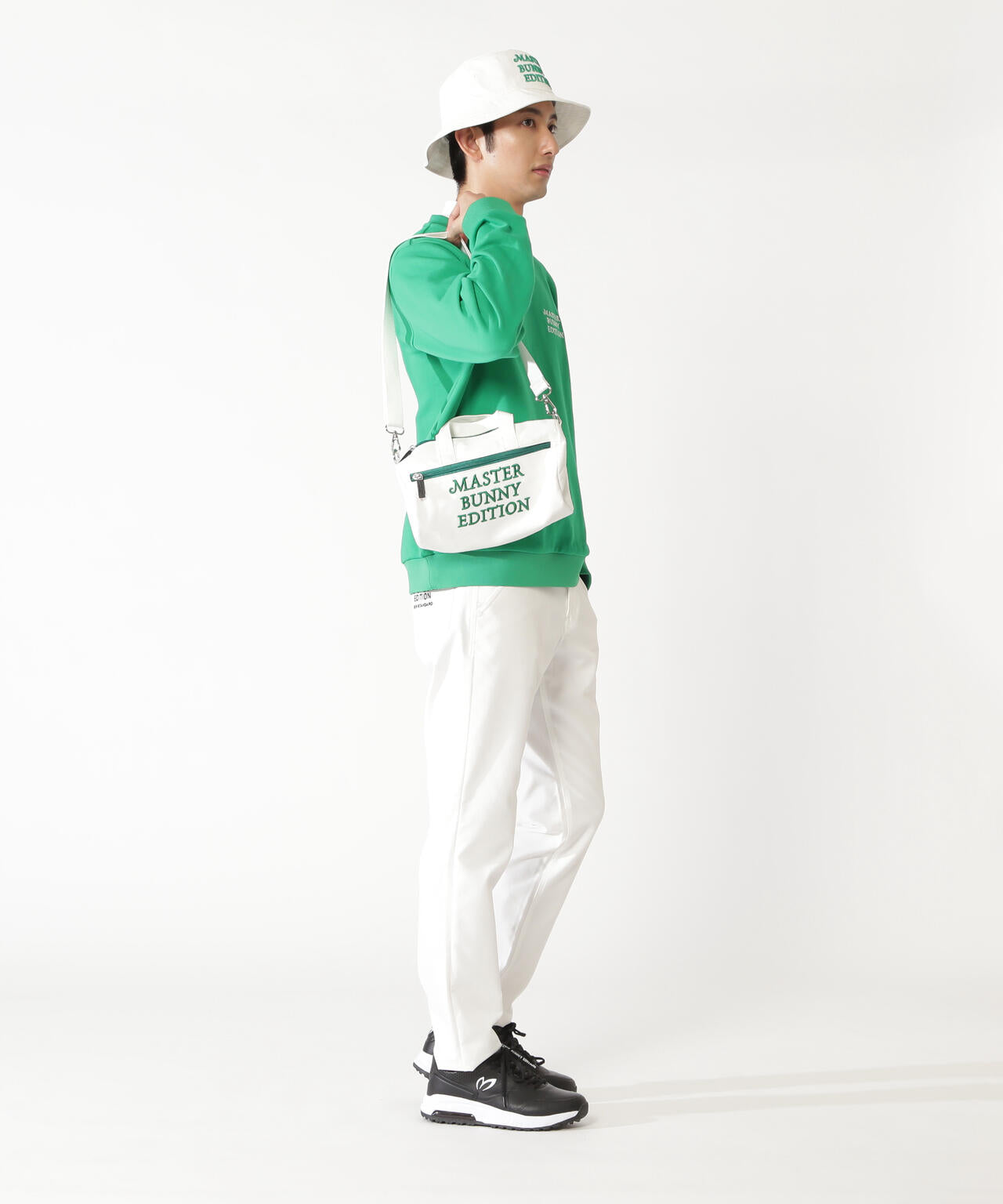 H:182cm/C:93/W:77/H:91