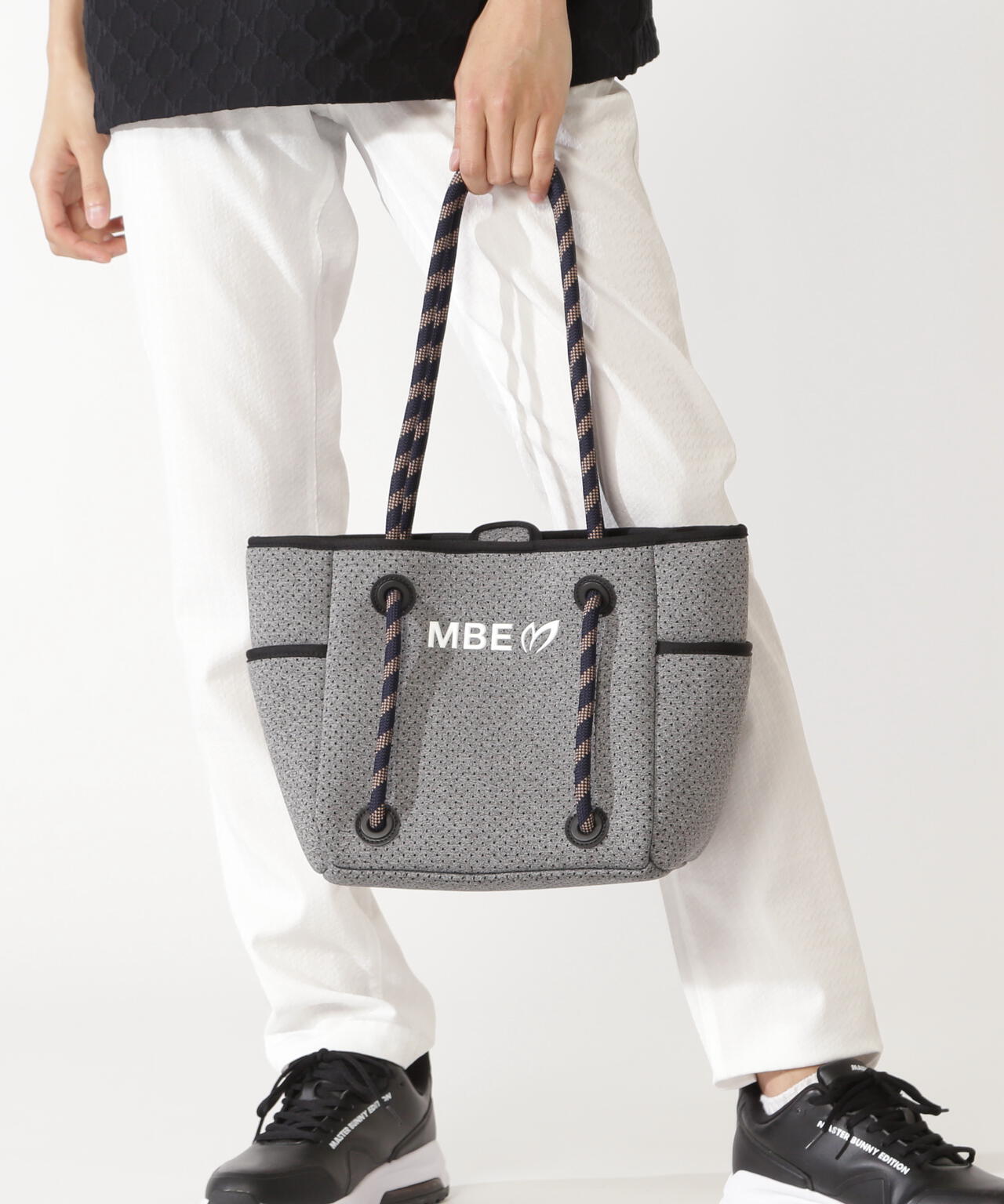 メッシュネオプレーンカートバッグ (UNISEX) | MASTER BUNNY EDITION