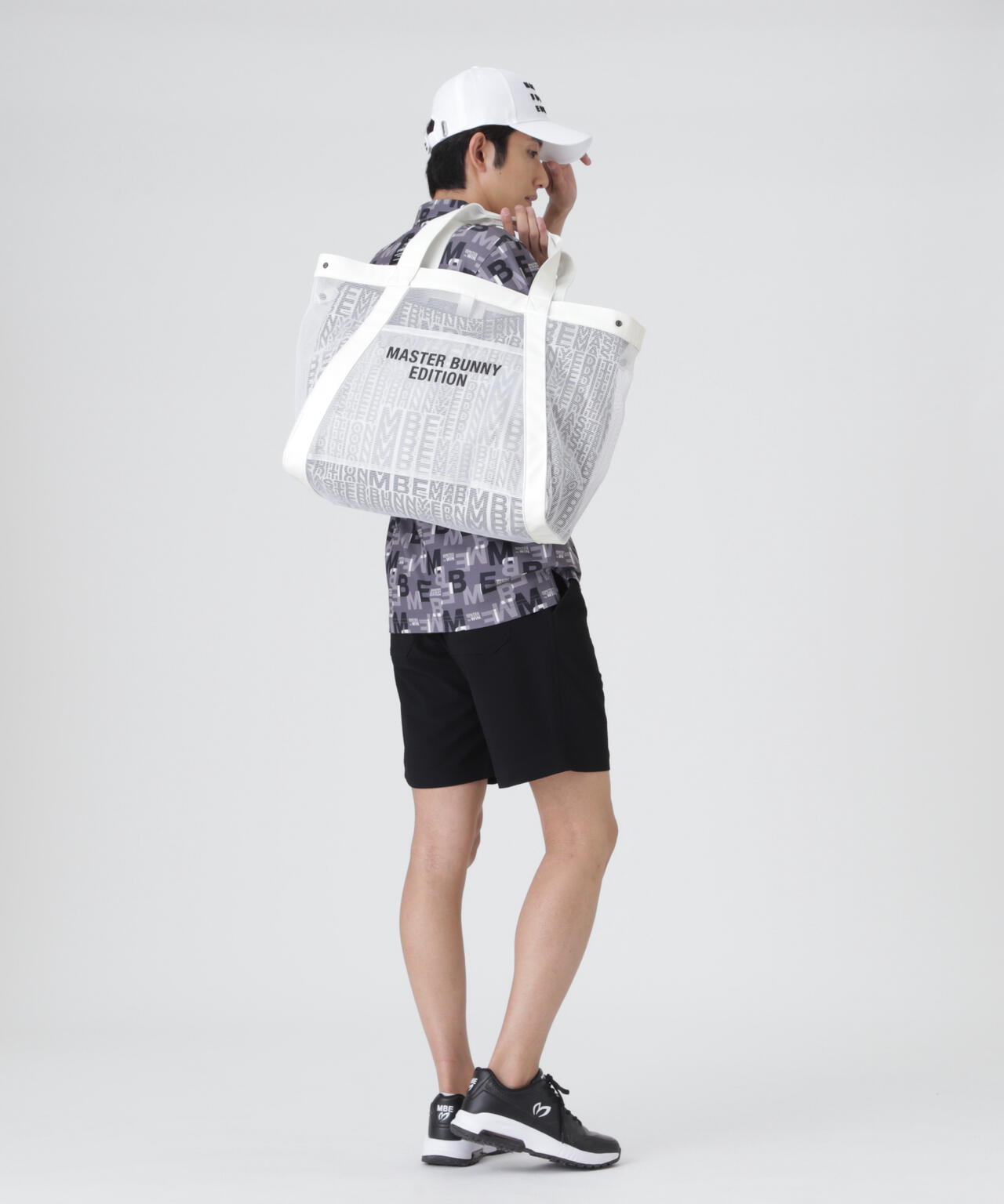 リピートロゴメッシュトートバッグ (UNISEX) | MASTER BUNNY EDITION