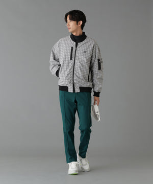 H:182cm/C:93/W:77/H:91 着用サイズ：5