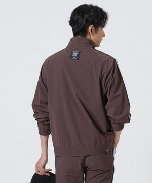 H:182cm/C:93/W:77/H:91 着用サイズ：5