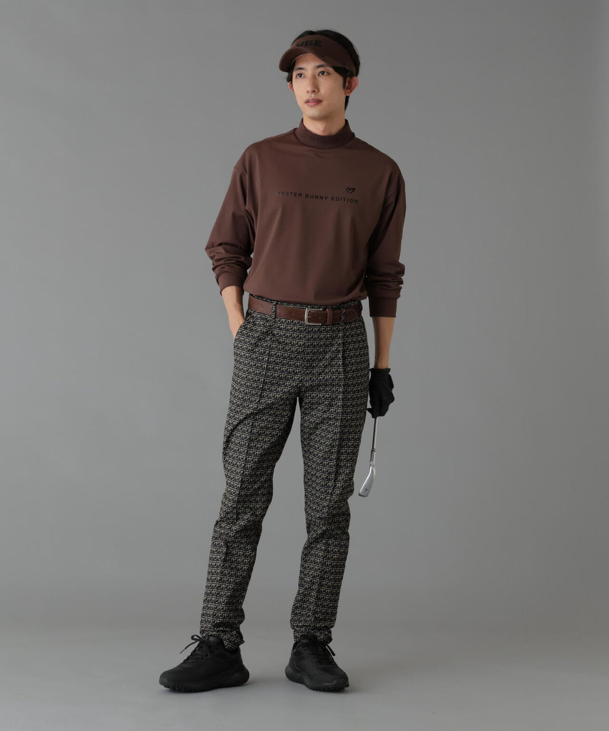 H:182cm/C:93/W:77/H:91 着用サイズ：5