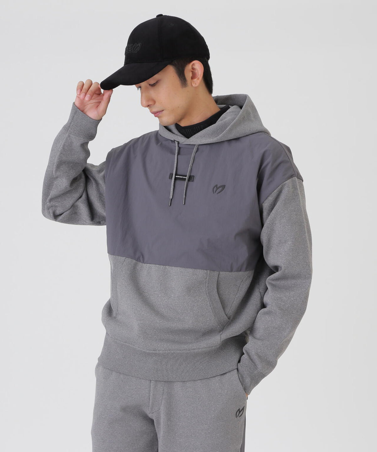 [直営店舗&公式オンライン限定] 接結ニットフーディプルオーバー (MENS)