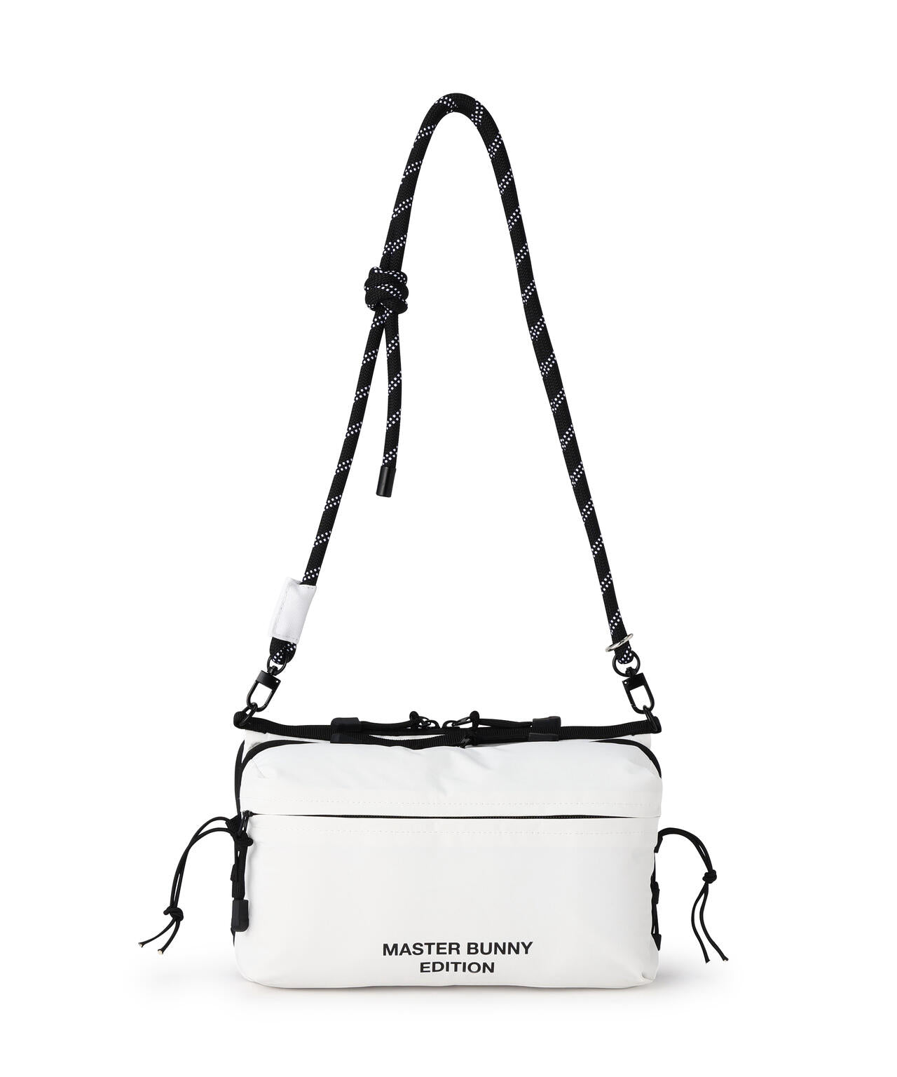 ペットボトルサコッシュ (UNISEX) | MASTER BUNNY EDITION（マスター