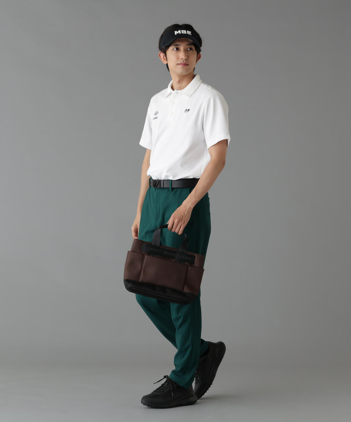H:182cm/C:93/W:77/H:91